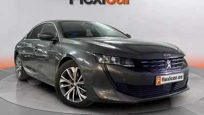 Usado Peugeot 508 Allure 225 CV (165 kW) 2021 Gris Berlina