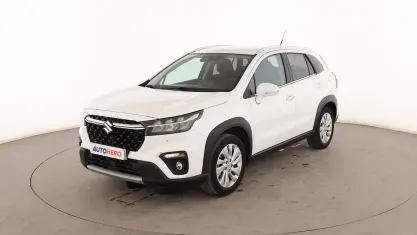 Usado Suzuki SX4 S-Cross Comfort 129 CV (94 kW) 2024 Blanco SUV