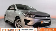 Gris / plata Usado 2022 Kia Rio Berlina | 14.490 € (Precio justo)