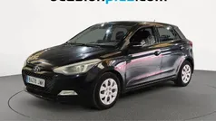 Negro Usado 2016 Hyundai i20 Utilitario | 8400 € (Precio justo)