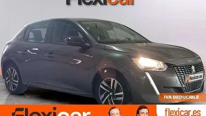 Usado Peugeot 208 Allure 102 CV (75 kW) 2023 Utilitario
