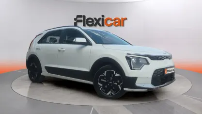 Usado Kia e-Niro 150 kW (204 CV) 2023 Blanco SUV