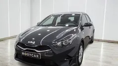 Usado 2023 Kia Ceed Berlina | 16.995 € (Precio justo)
