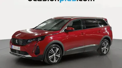 Używany Peugeot 5008 Allure 131 KM (96 kW) 2021 Czerwony SUV