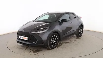 Usado Toyota C-HR Advance 140 CV (102 kW) 2024 Gris SUV