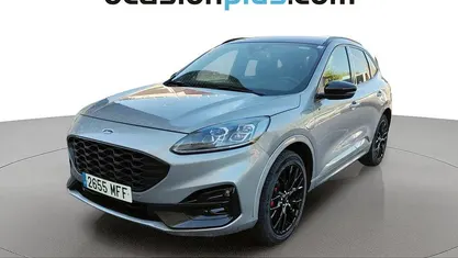 Usado Ford Kuga ST-Line X 225 CV (165 kW) 2023 Gris plata SUV