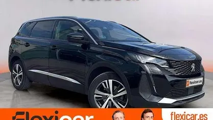 Usado Peugeot 5008 Allure 131 CV (96 kW) 2024 Monovolumen
