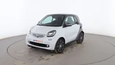 Blanco Usado 2019 Smart ForTwo Coupé Basis Utilitario | 14.199 € (Precio justo)
