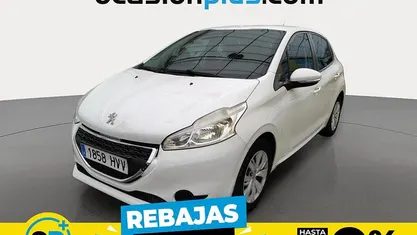 Usado 2014 Peugeot 208 Active Utilitario | 6450 € (Precio justo)