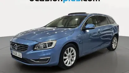 Usado Volvo V60 Summum 150 CV (110 kW) 2015 Azul Familiar