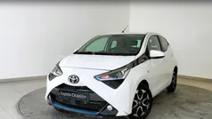 Blanco Usado 2020 Toyota Aygo X-play Utilitario | 11.750 € (Precio justo)