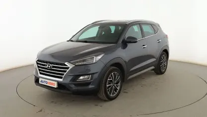 Usado Hyundai Tucson 132 CV (97 kW) 2018 Gris SUV