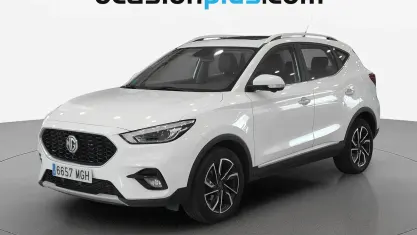 Begagnad MG ZS Luxury 111 HK (81 kW) 2023 Vit SUV