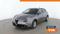 Gris Usado 2017 Alfa Romeo Giulietta Super Utilitario | 12.999 € (Precio justo)
