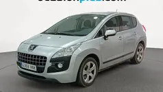 Gris Usado 2012 Peugeot 3008 Premium Berlina | 8490 € (Un poco caro)