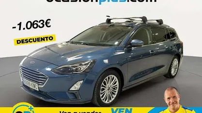 Usado Ford Focus Titanium 125 CV (91 kW) 2019 Azul Familiar