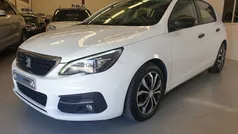 Blanco Usado 2020 Peugeot 308 Access Berlina | 9999 € (Precio justo)