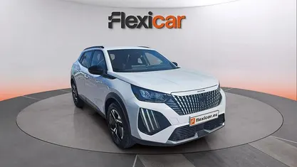 Usado Peugeot 2008 Allure 131 CV (96 kW) 2024 Blanco SUV
