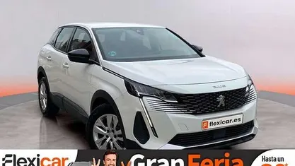 Usado Peugeot 3008 Active 131 CV (96 kW) 2022 Blanco SUV