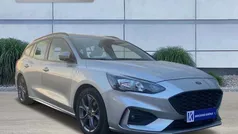 Plateado Usado 2019 Ford Focus ST-Line Familiar | 15.450 € (Precio justo)