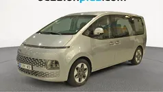 Gris plata Usado 2022 Hyundai Staria Van | 29.537 € (Super precio)