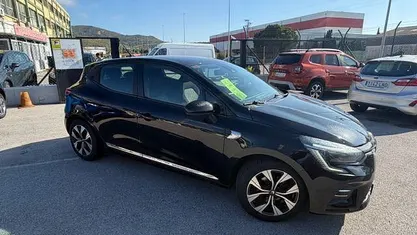 Usado Renault Clio V LIMITED 90 CV (66 kW) 2021 Negro