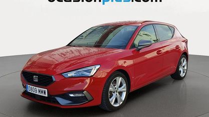 Occasion Seat Leon FR 131 PK (96 kW) 2024 Rood Hatchback