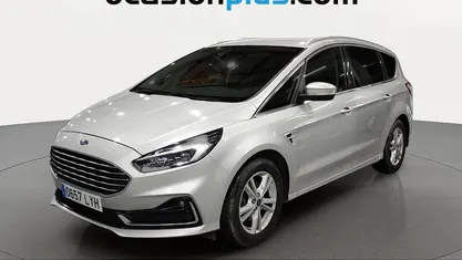 Usado Ford S-MAX Titanium 190 CV (139 kW) 2022 Gris plata Monovolumen
