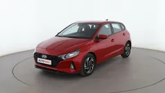 Rojo Usado 2023 Hyundai i20 Berlina | 16.499 € (Precio justo)