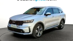 Gris plata Usado 2023 Kia Sorento 2 SUV | 31.319 € (Super precio)