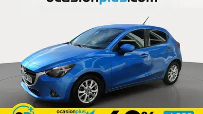 Usado Mazda 2 Style+ 90 CV (66 kW) 2015 Azul Utilitario