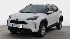 Blanco Nuevo 2024 Toyota Yaris Cross Business Edition SUV | 23.023 € (Buen precio)