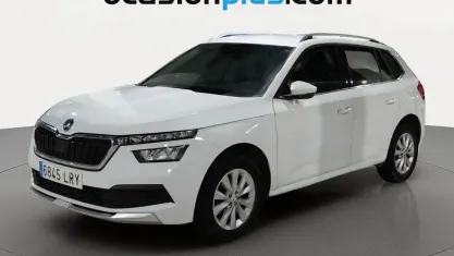 Usado Skoda Kamiq Ambition 95 CV (69 kW) 2021 Blanco SUV