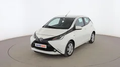 Usado 2017 Toyota Aygo X-play Utilitario | 10.699 € (Precio justo)