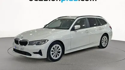 Blanco Usado 2020 BMW 318 Familiar | 22.082 € (Buen precio)