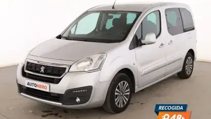 Usado Peugeot TePee Active 100 CV (73 kW) 2016 Gris Monovolumen