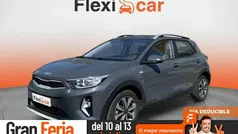 Usado 2021 Kia Stonic SUV | 15.380 € (Precio justo)