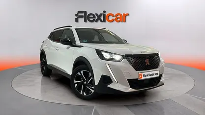 Usado Peugeot 2008 Allure 131 CV (96 kW) 2022 SUV
