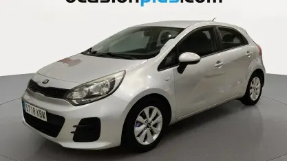 Usado Kia Rio 84 CV (61 kW) 2017 Gris plata Utilitario