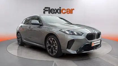 Usado BMW 120 163 CV (119 kW) 2025 Gris Utilitario