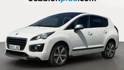 Usado Peugeot 3008 Allure 120 CV (88 kW) 2016 Blanco SUV