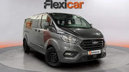 Usado Ford Transit Custom Trend 131 CV (96 kW) 2023 Negro Familiar