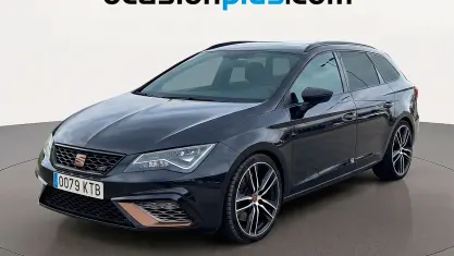 Usado Seat Leon CUPRA 290 CV (213 kW) 2019 Negro Monovolumen