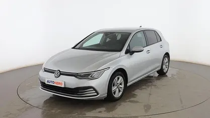 Usado VW Golf VIII Life 110 CV (80 kW) 2021 Utilitario