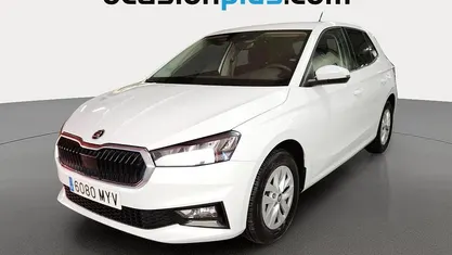 Usado 2025 Skoda Fabia Selection Utilitario | 15.719 € (Precio justo)