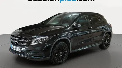 Usado Mercedes GLA200 156 CV (114 kW) 2020 Negro SUV