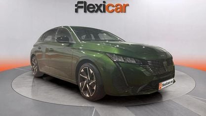 Używany Peugeot 308 SW Allure 131 KM (96 kW) 2022 Zielony Kombi