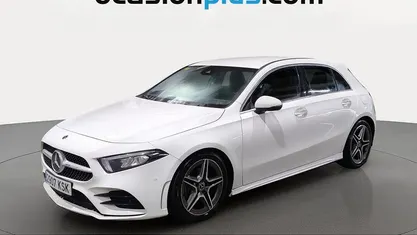 Blanco Usado 2018 Mercedes A180 AMG Utilitario | 21.728 € (Precio justo)