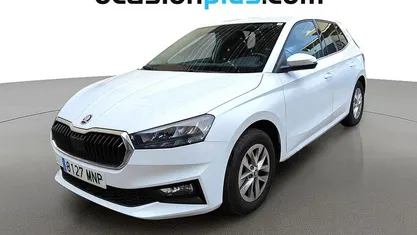 Usado 2024 Skoda Fabia Selection Utilitario | 14.082 € (Super precio)