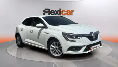 Usado Renault Mégane IV LIMITED 132 CV (97 kW) 2018 Blanco Berlina